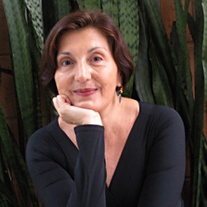 Eliane Robert Moraes